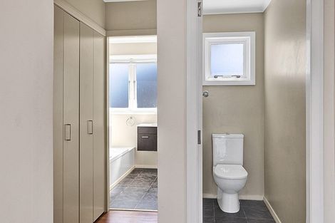 Photo of property in 8 Pacey Avenue, Hawera, 4610