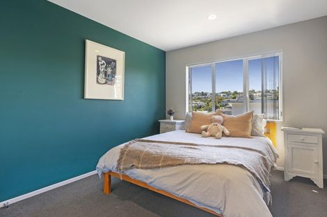 Photo of property in 682c Beach Road, Browns Bay, Auckland, 0630