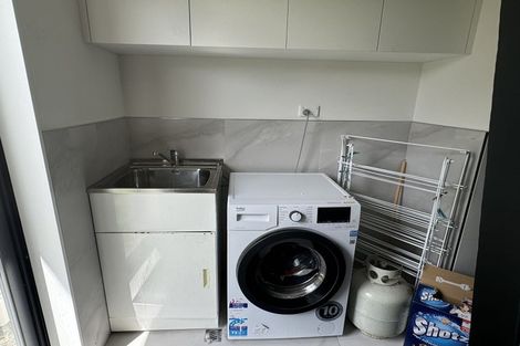 Photo of property in 6 Kaaka Street, Cambridge, 3434