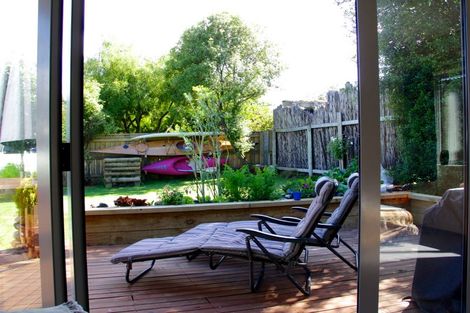 Photo of property in 18 Frederick Street, Two Mile Bay, Taupo, 3330