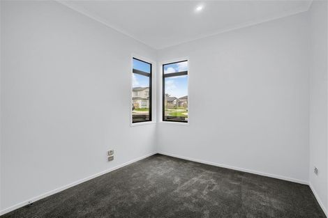 Photo of property in 20 Piripono Crescent, Pukekohe, 2120