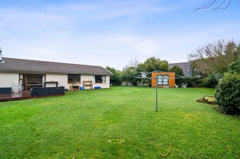 Photo of property in 16 Torlesse Crescent, Darfield, 7510