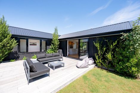 Photo of property in 7 Matipo Street, Wanaka, 9305
