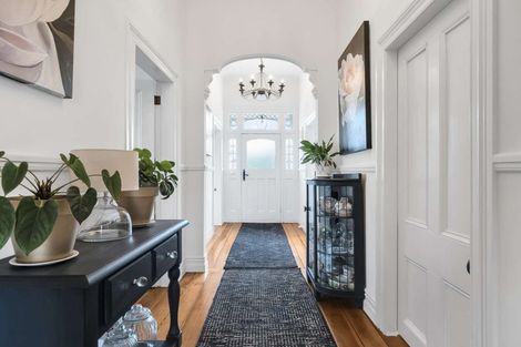 Photo of property in 43 Colombo Road, Waiuku, 2123