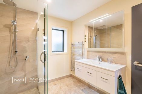 Photo of property in 34b Kenneth Gillies Way, Birchville, Upper Hutt, 5372