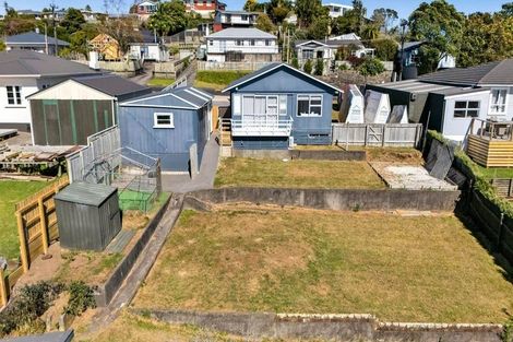 Photo of property in 15 Alberta Road, Glen Avon, New Plymouth, 4312