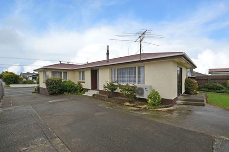 Photo of property in 76 Mcquarrie Street, Kingswell, Invercargill, 9812