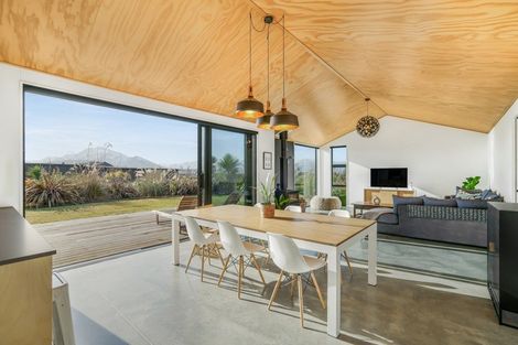 Photo of property in 19 Glenaray Crescent, Wanaka, 9305