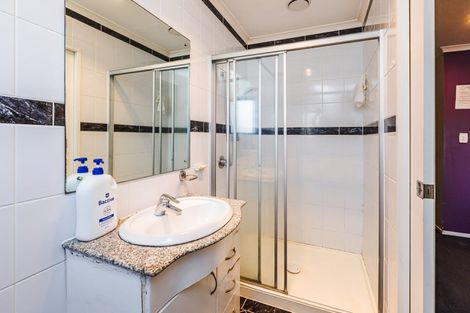 Photo of property in 5a Robertson Road, Favona, Auckland, 2024