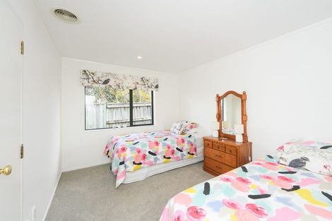 Photo of property in 4 Mckenzie Court, Terrace End, Palmerston North, 4410