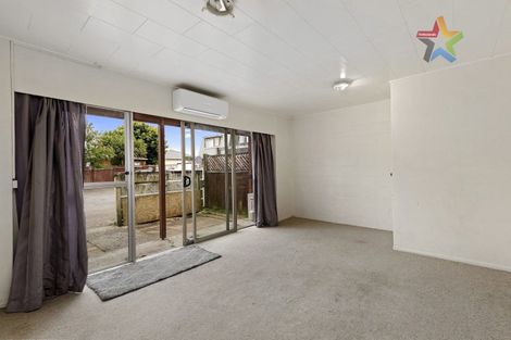 Photo of property in 8c Montgomery Crescent, Clouston Park, Upper Hutt, 5018