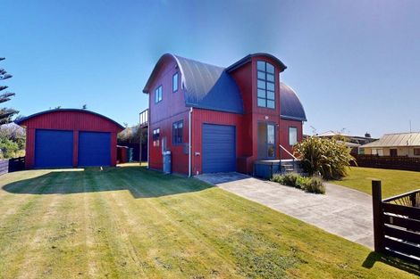 Photo of property in 13 Rua Avenue, Waitarere Beach, Levin, 5510