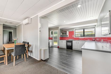 Photo of property in 1 Chequers Avenue, Chartwell, Hamilton, 3210