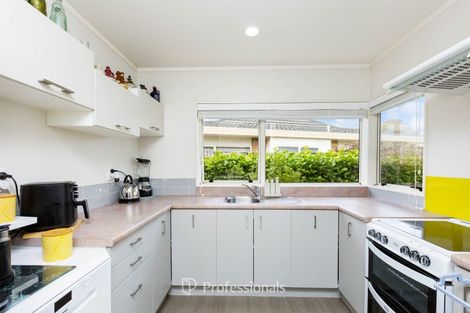 Photo of property in Kowhai Court, 16/17 John Street, Trentham, Upper Hutt, 5018