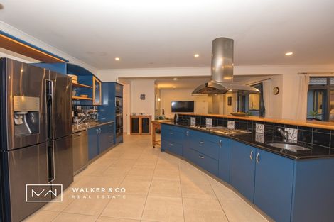 Photo of property in 349c Main Road North, Brown Owl, Upper Hutt, 5018