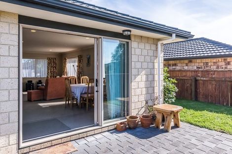 Photo of property in 27 Manhattan Court, Paraparaumu Beach, Paraparaumu, 5032