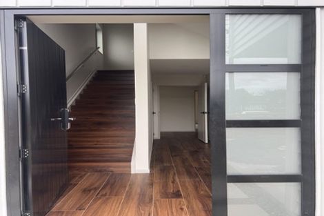 Photo of property in 34d Nikau Street, New Lynn, Auckland, 0600