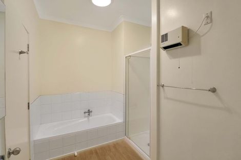 Photo of property in 154 Darlington Road, Miramar, Wellington, 6022