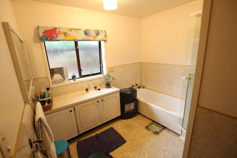 Photo of property in 6/66 Rathgar Road, Henderson, Auckland, 0610