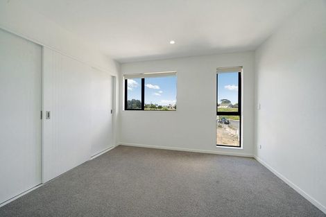 Photo of property in 8 Jabuka Street, Glen Eden, Auckland, 0602