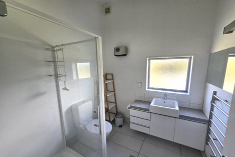 Photo of property in 38 Saddleback Grove, Karori, Wellington, 6012