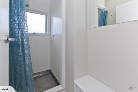 Photo of property in 27 Mcbreen Avenue, Northcote, Auckland, 0627