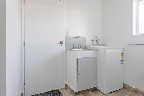 Photo of property in 9 Russell Street, Otane, 4202