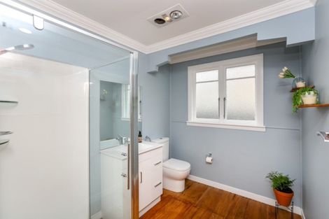 Photo of property in 43 Cumming Street, Okato, 4335