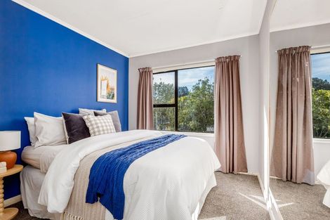 Photo of property in 15 Chew Place, Ranui, Porirua, 5024
