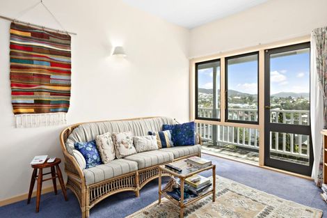 Photo of property in 26 Harbour View Road, Northland, Wellington, 6012