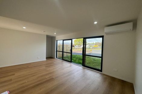 Photo of property in 1d Hollinbrigg Place, Manurewa, Auckland, 2102