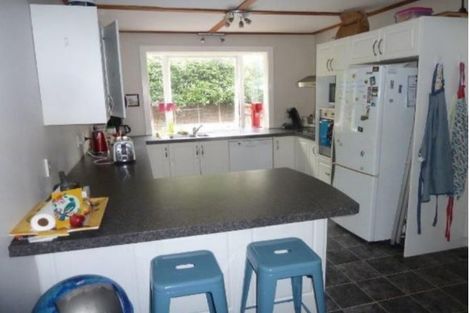 Photo of property in 25 Golf Road, Heretaunga, Upper Hutt, 5018