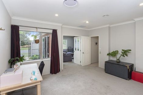 Photo of property in 8 Elmwood Drive, Prebbleton, 7604