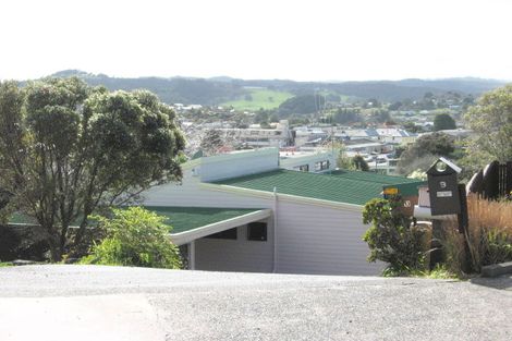 Photo of property in 11 Barclay Place, Te Kamo, Whangarei, 0112
