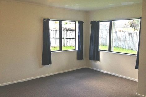 Photo of property in 12 Kona Crescent, Henderson, Auckland, 0610