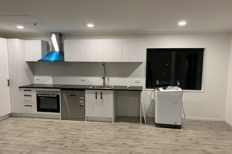 Photo of property in 45 Makora Road, Massey, Auckland, 0614