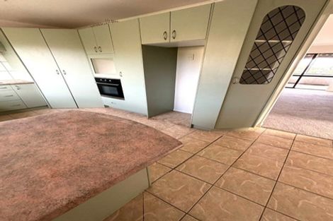 Photo of property in 14 Arrowsmith Drive, Clover Park, Auckland, 2019