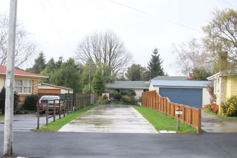 Photo of property in 82 Lewis Street, Glenview, Hamilton, 3206