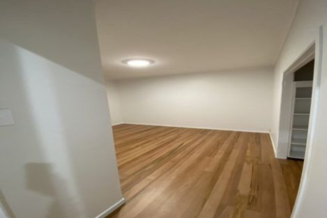 Photo of property in 58 Mcdowell Crescent, Hillcrest, Auckland, 0627