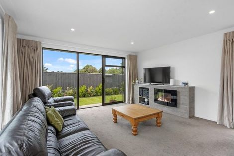 Photo of property in 5 Leyland Lane, Halswell, Christchurch, 8025