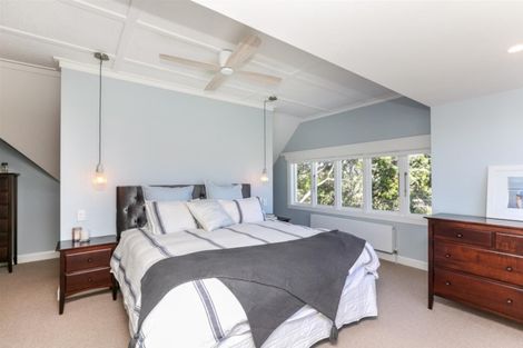Photo of property in 41 Hamblyn Street, Strandon, New Plymouth, 4312