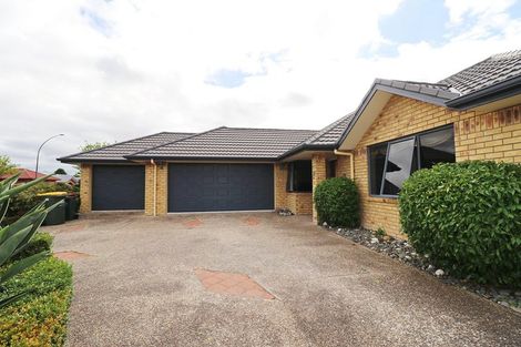 Photo of property in 24 Wentworth Drive, Rototuna North, Hamilton, 3210