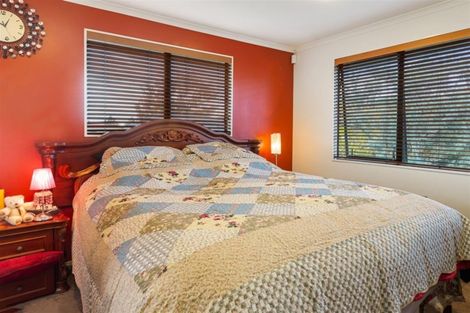 Photo of property in 2/127 Coronation Road, Papatoetoe, Auckland, 2025