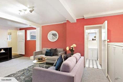 Photo of property in 125 Broderick Road, Johnsonville, Wellington, 6037