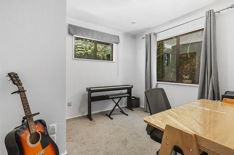 Photo of property in 22 Shackle Lane, Whitby, Porirua, 5024