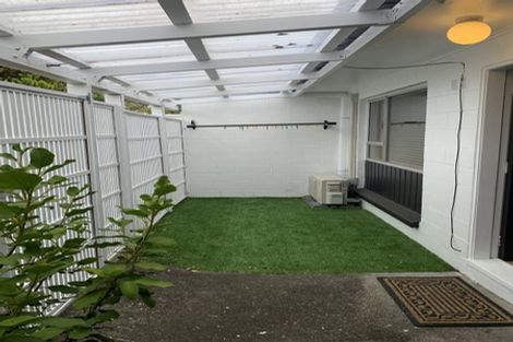 Photo of property in 2/112 Portage Road, New Lynn, Auckland, 0600