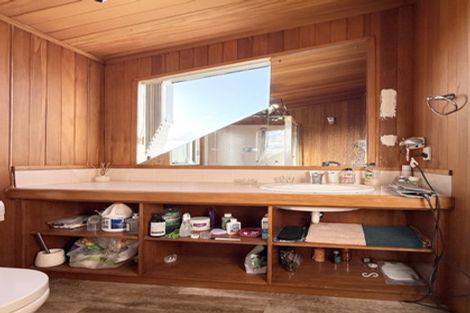 Photo of property in 2/3 Aorangi Place, Birkenhead, Auckland, 0626