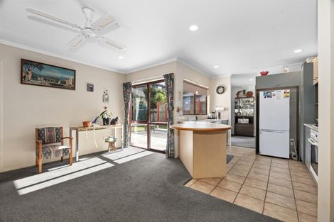 Photo of property in 15 Pebble Beach Boulevard, Te Kamo, Whangarei, 0112