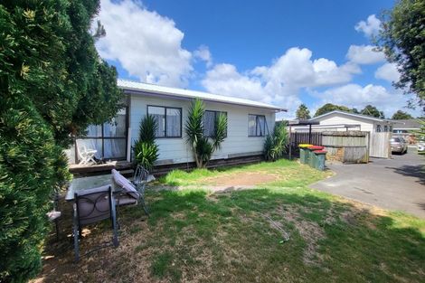 Photo of property in 2/43 Station Road, Takanini, 2112