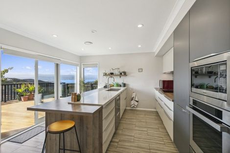 Photo of property in 38 Rajkot Terrace, Broadmeadows, Wellington, 6035
